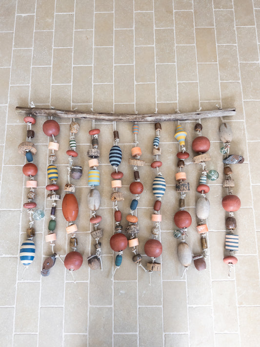 VINTAGE FLOAT WALL ART