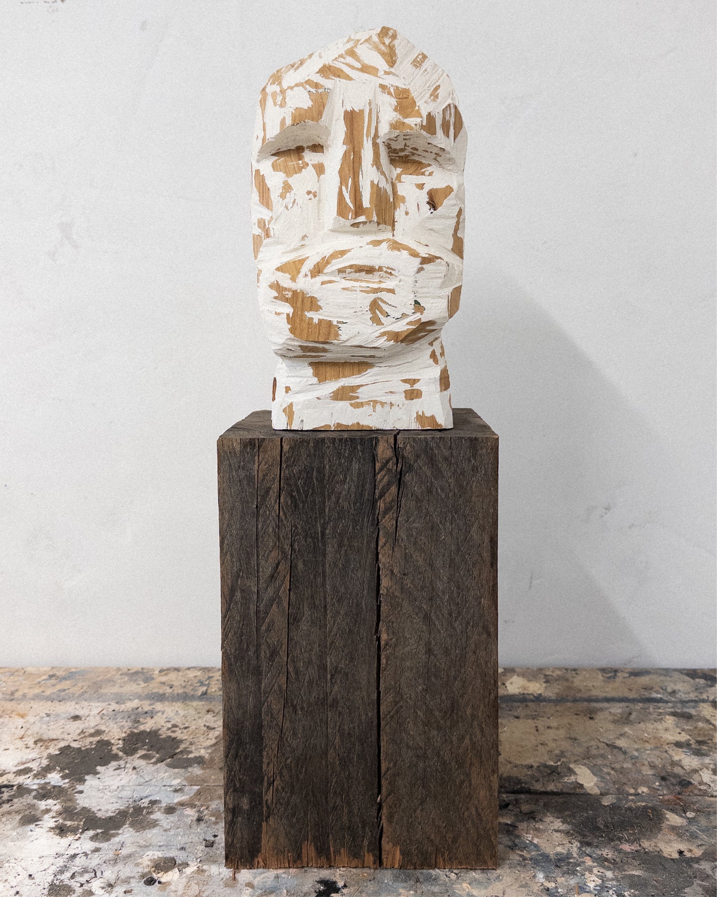 SCULPTURE "WHITE BEARD"