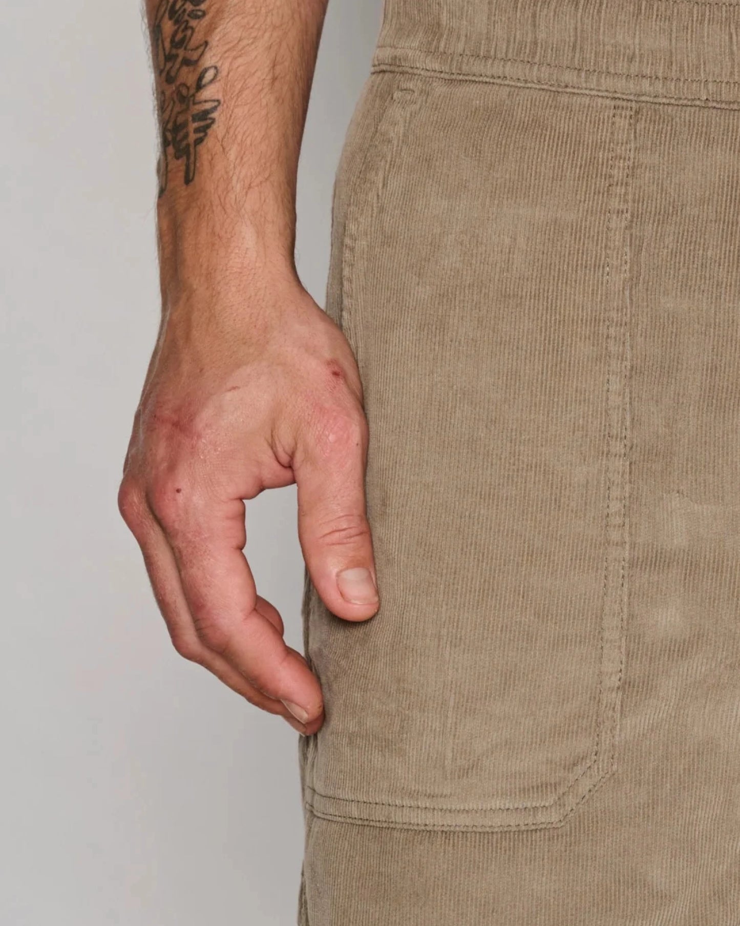 PANAMA CORD WALKSHORT MUSHROOM