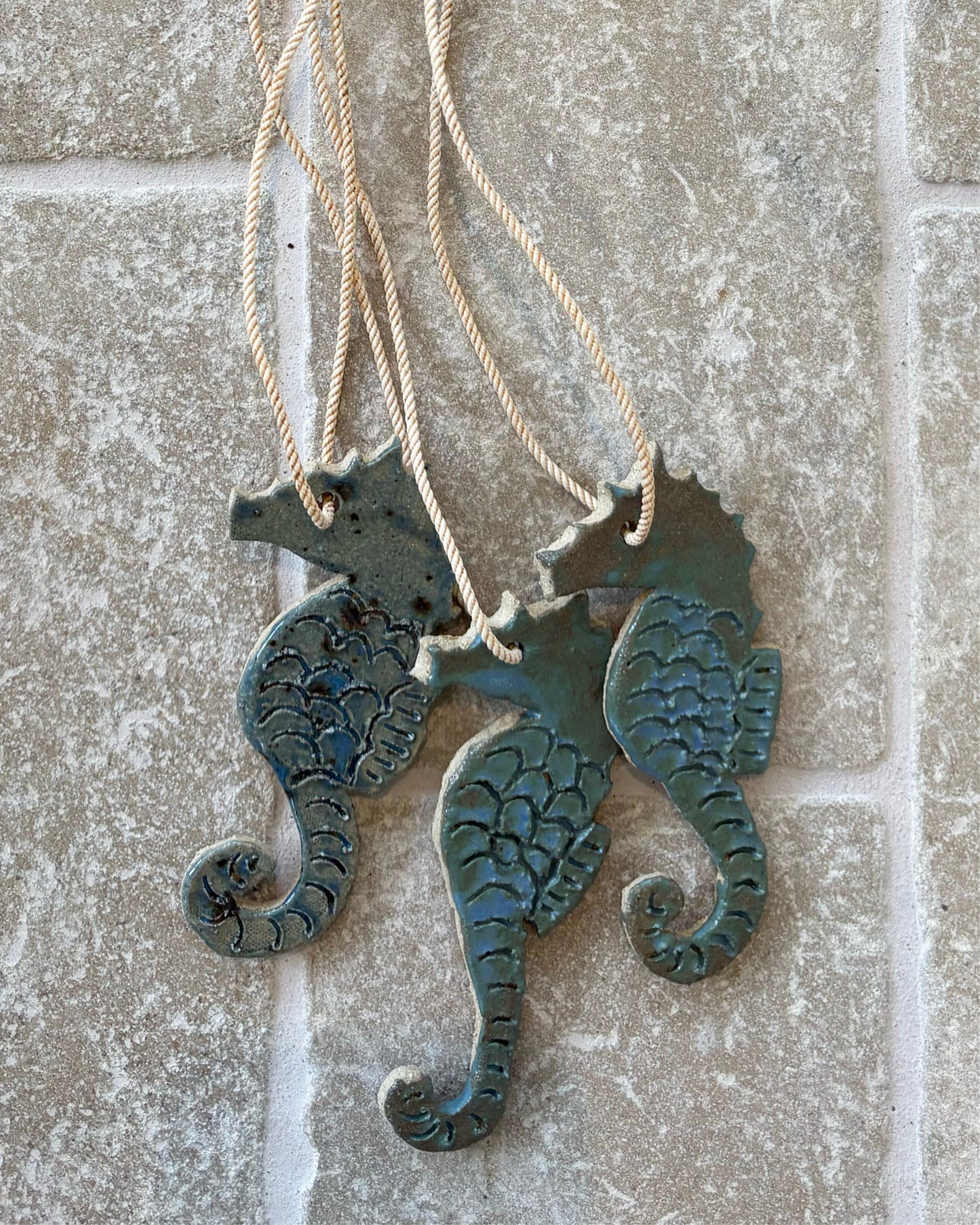 SEAHORSE CHARM BLUE