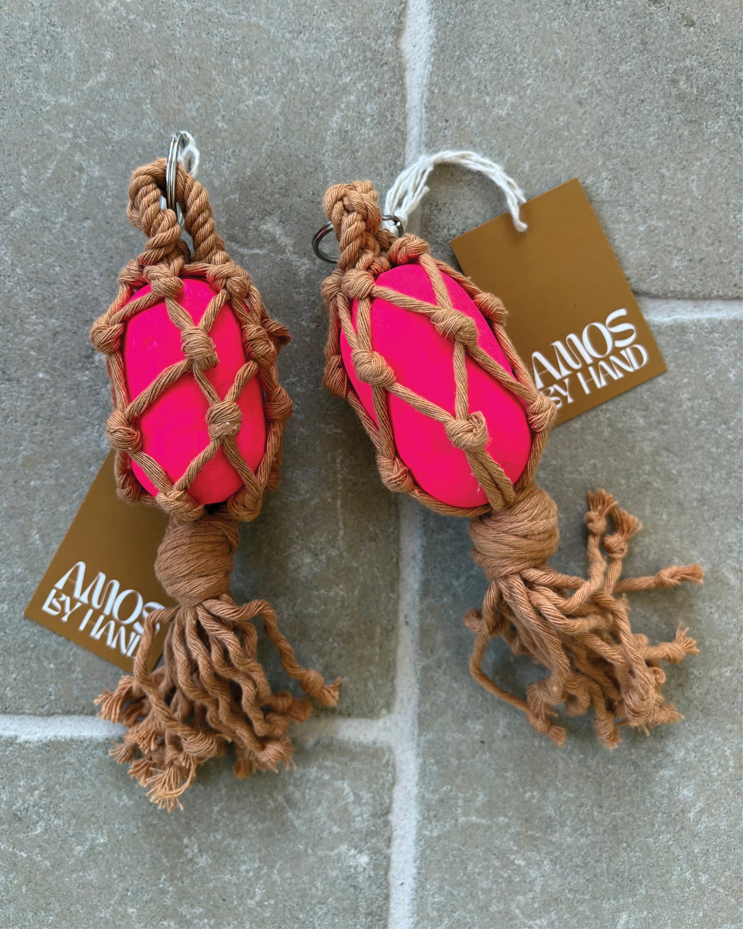 FISHERMAN KEY RING NEON